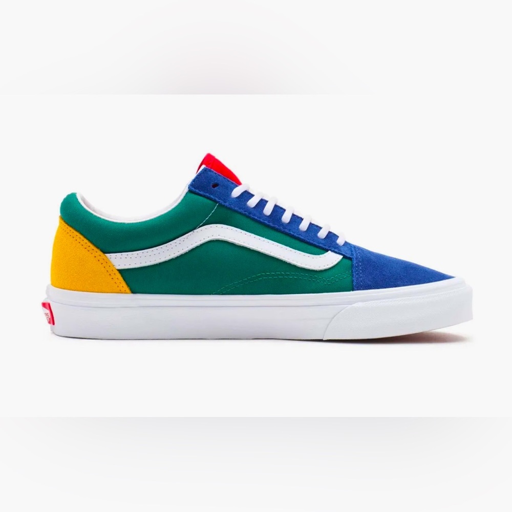 VANS
OLD SKOOL
"Yacht Club"